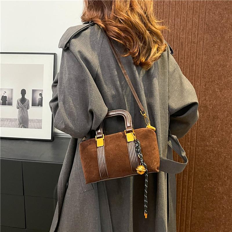 Bag Autumn and Winter High-end Niche Handbag 2025 New Splicing High-value Messenger Bag Fashion Temperament Women's Bag