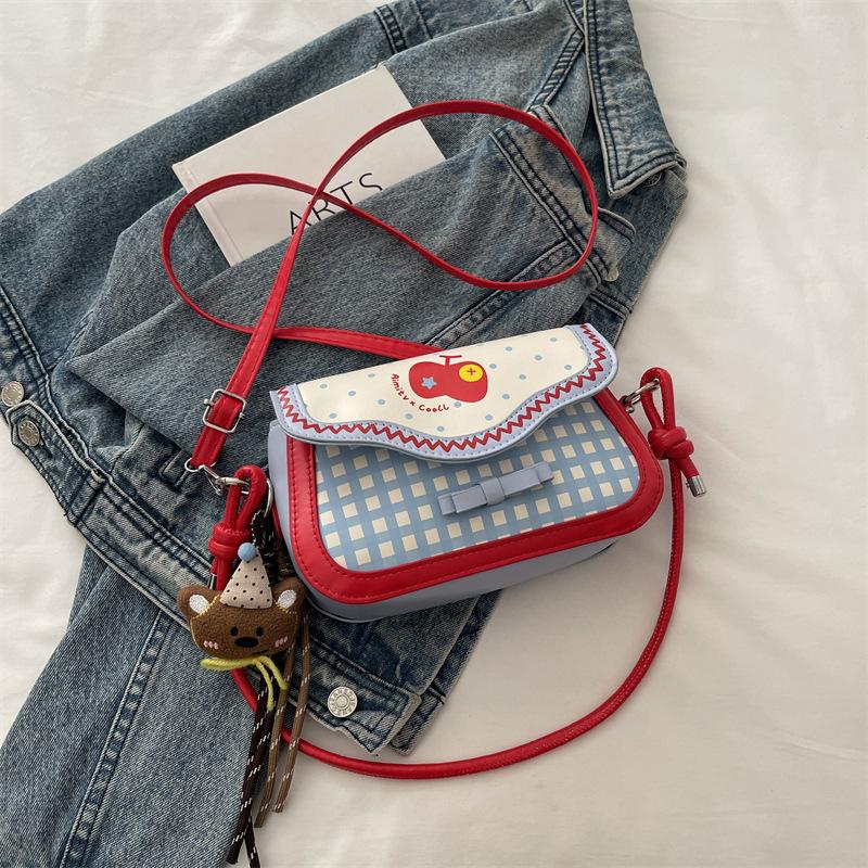 Cute Pink Apple Niche Women's Bag New Underarm Shoulder Bag Portable Niche Women's Bag Popular Small Square Bag