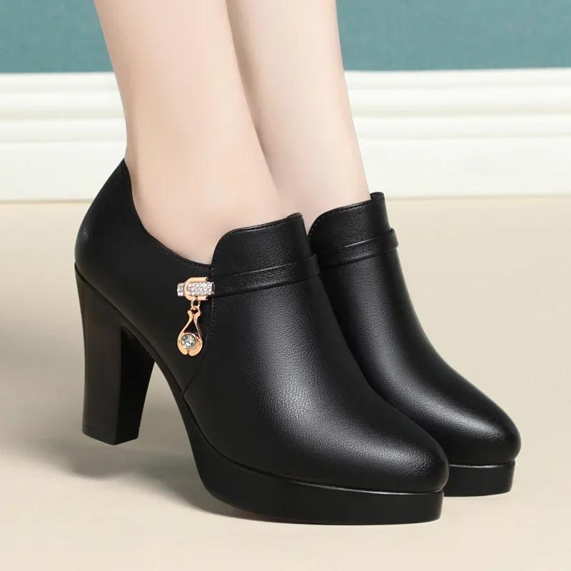 Comfortable Fashion Deep Mouth Soft Leather Women's Platform Shoes 2025 Fall Med Block Heels Single Shoes for Office Mom