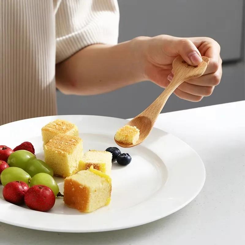 Cute Wooden Children's Spoons Ice Cream Baby Scoop Infant Feeding Spoons Wooden Cartoon Small Scoop Household Kitchen Tableware