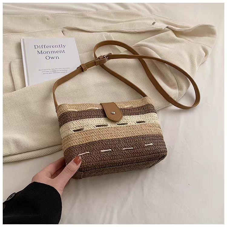 

Новая плетеная сумка-ведро Женские сумки через плечо Градиентная плетеная сумка Сумки через плечо Соломенная плетеная сумка Мода для отпуска Универсальные пляжные сумки