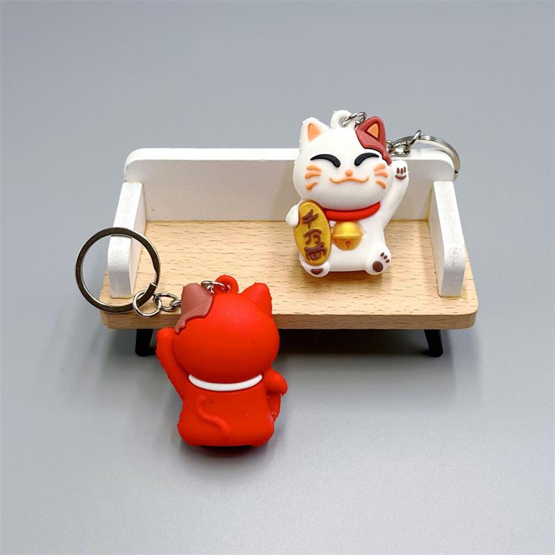 Creative Cute Lucky Cat Keychain Pendant Fashion Funny Lucky Cat Keyring Exquisite Backpack Decoration Accessories Gifts