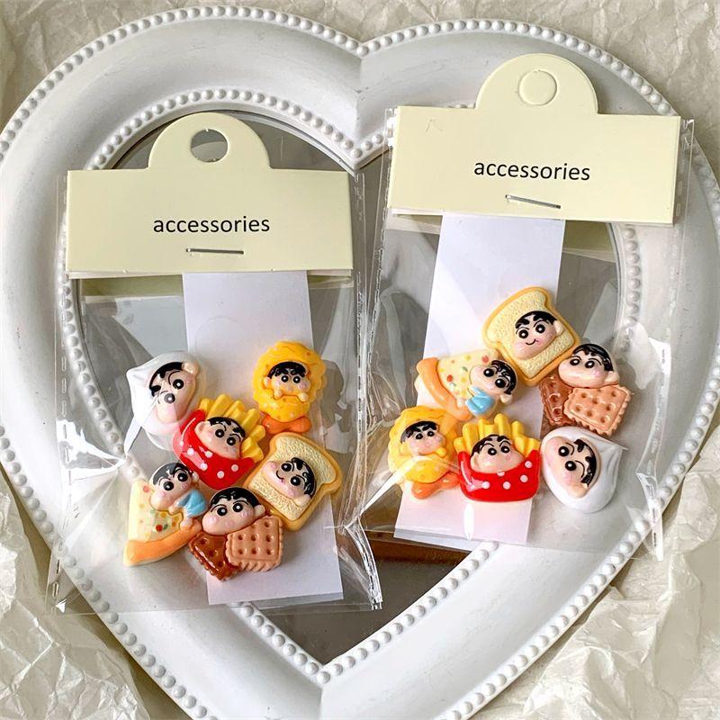 Crayon Shin-chan Cartoon Animation Peripheral Creative Seamless Three-dimensional Water Cup Mobile Phone Decoration Sticker 6