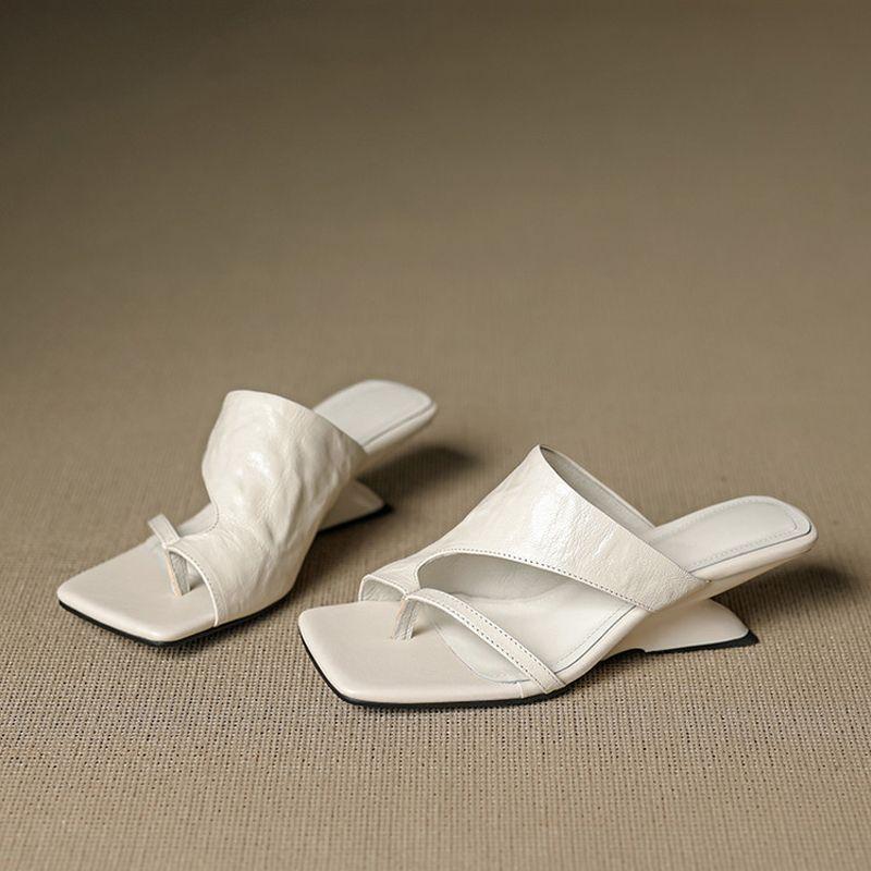 

Клиновидный каблук Французские ажурные шлепанцы на одно слово женские летние модные и универсальные в зарубежном стиле абсолютный детский набор на высоком каблуке c 42 бежевый