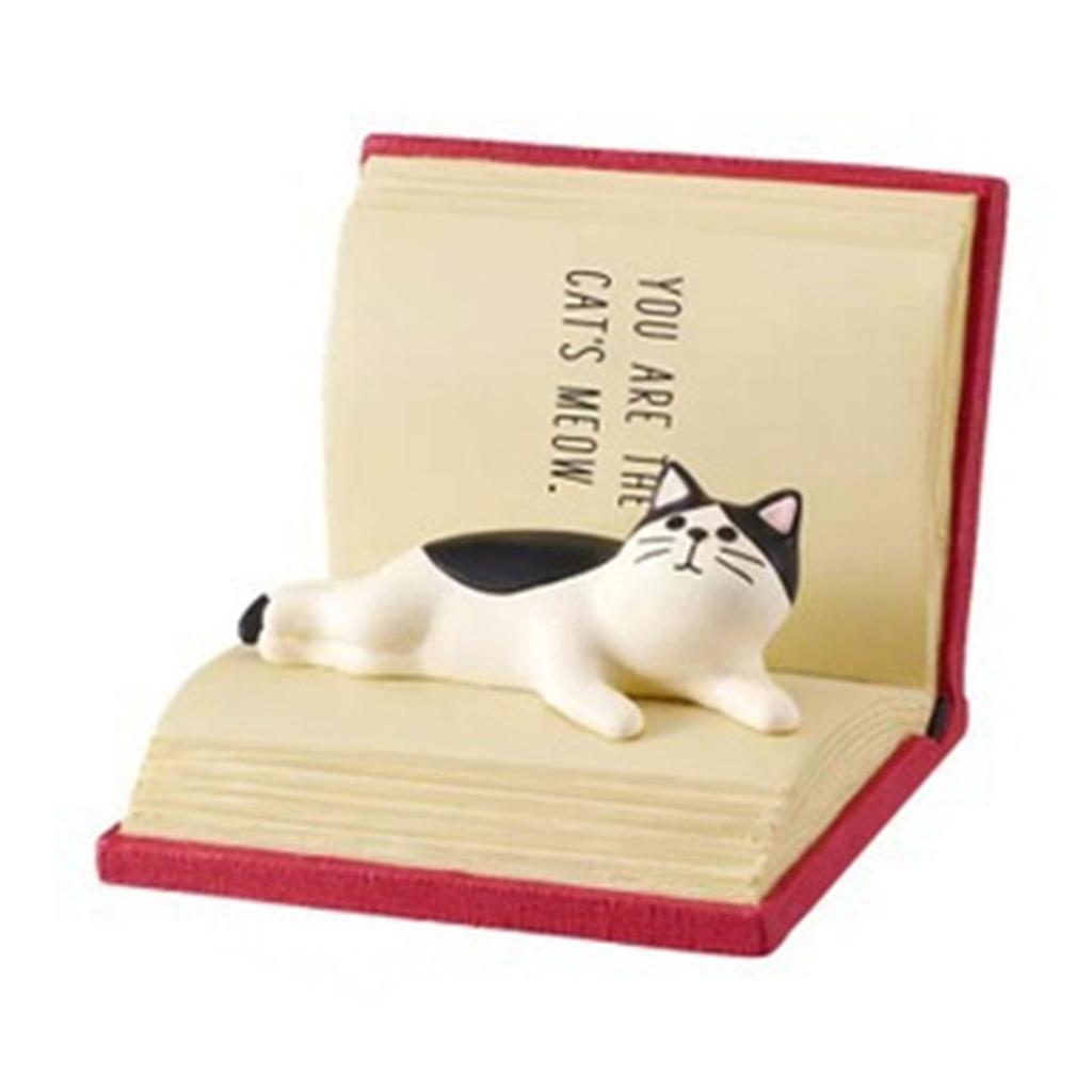 Cartoon Toast Bread Cats Shape Smartphone Holder Resins Figurine Novelty Cats Desk Accessories for Cats Lover Gift