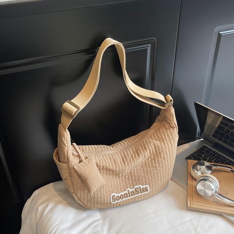 

2025 autumn new Japanese dumpling bag large-capacity women s bag shoulder messenger bag Korean version fashionable solid color handbag хакі