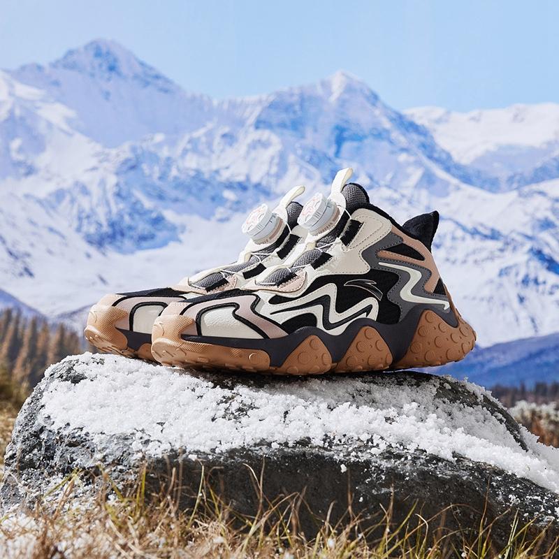 Anta Kids Panstone Trendy Fashion Thickened Warm Non-Slip Durable Mid-Top Casual Shoes Kids Casual Shoes Black White Brown A12446922-1