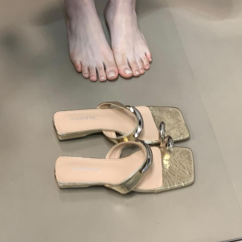 French Thick Heel Metal Buckle Sleeve Toe Slippers Women's Summer Wear Versatile Not Tired Feet Small Slope Heel Beautiful Cool Slippers