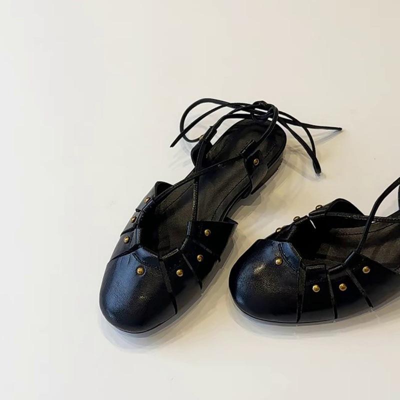 

Sheepskin version~ Fashion and elegant straps Baotou sandals women s summer new empty and versatile flat-bottomed square-headed Roman shoes 35