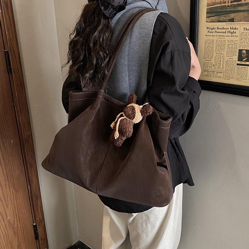 Casual Retro Matte Bag Women's 2025 New Fashion Simple Commuter Shoulder Bag Large Capacity Portable Tote Bag