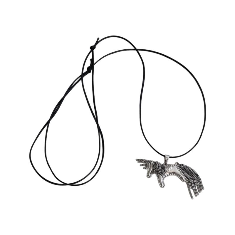 

Легкое 8-граммовое регулируемое ожерелье с кисточками из сплава с подвеской-лошадкой для комфортного повседневного ношения