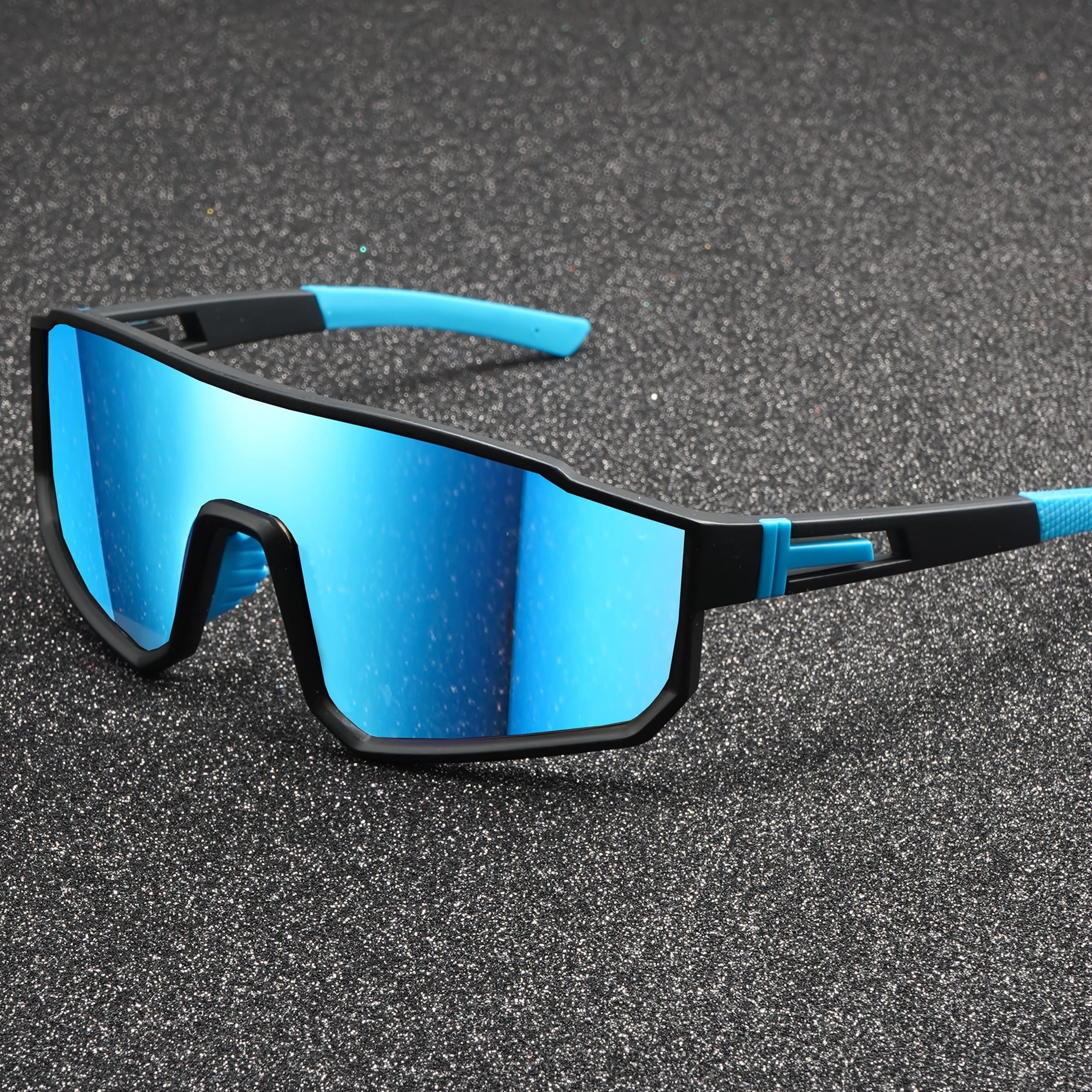 

Classic Full-Frame Square Retro Glasses Simple And Casual Stylish Eyewear Perfect for Everyday Wear And Po Props.