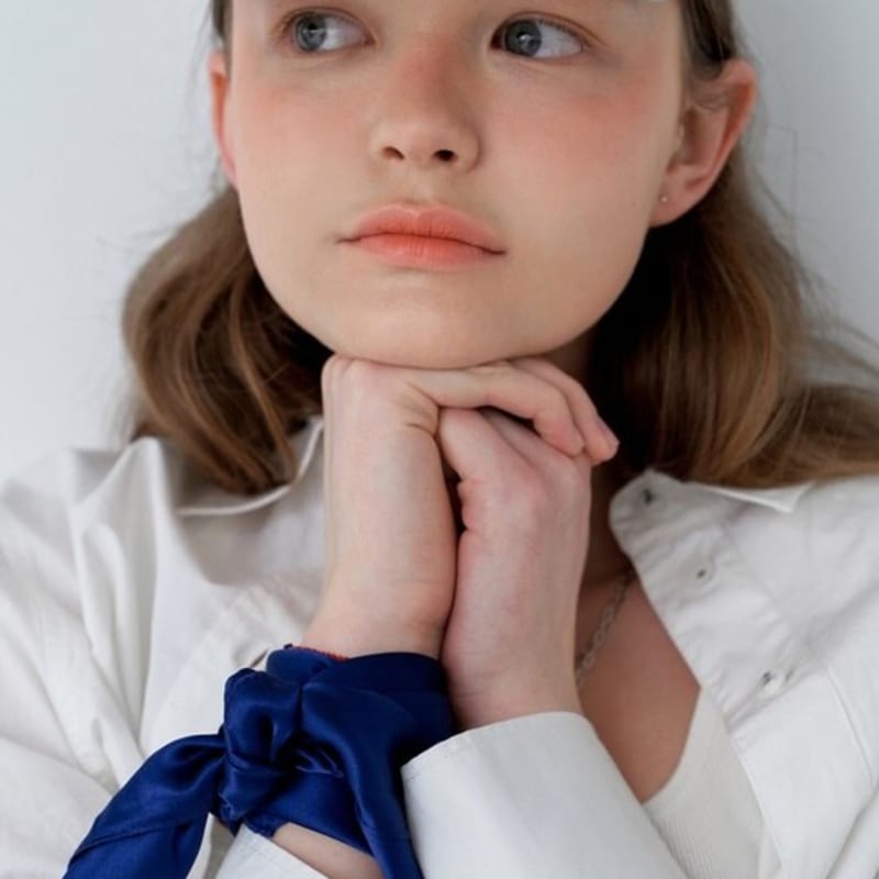 LOVE ME MONSTER Chic Silk Scarf_Royal Navy