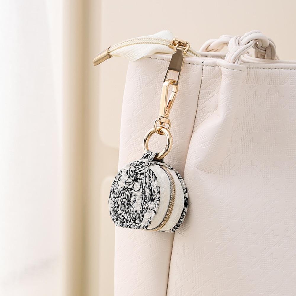 Mini Jewelry Box Keychain Jewelry Display Travel Bag Pendant Simple Portable Ring Box Gifts