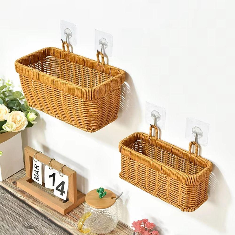 Simulated Rattan Plastic Garlic Storage Basket Wall Mounted Handwoven Garlic Container Restaurant