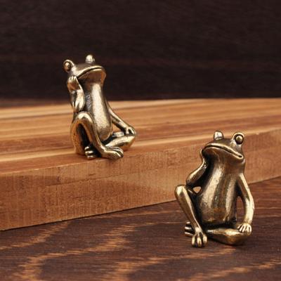 Brass Thinking Frog Figurine Vintage Frog Animal Copper Statue Ornaments Office Home Decoration Desktop Ornaments Crafts