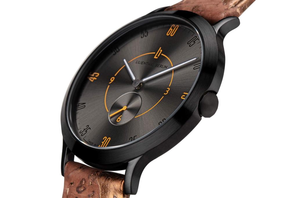 Lilianthal Berlin Brązowy Zegarek z Małą Sekundą Made in Męski, Niemcy, L01-111-B032G