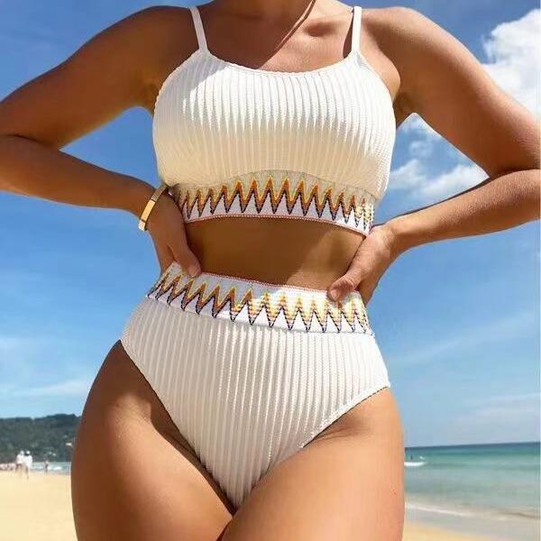 2024 Stylish European & American Sleeveless Bikini Set for Hot Springs & Beach Vacations