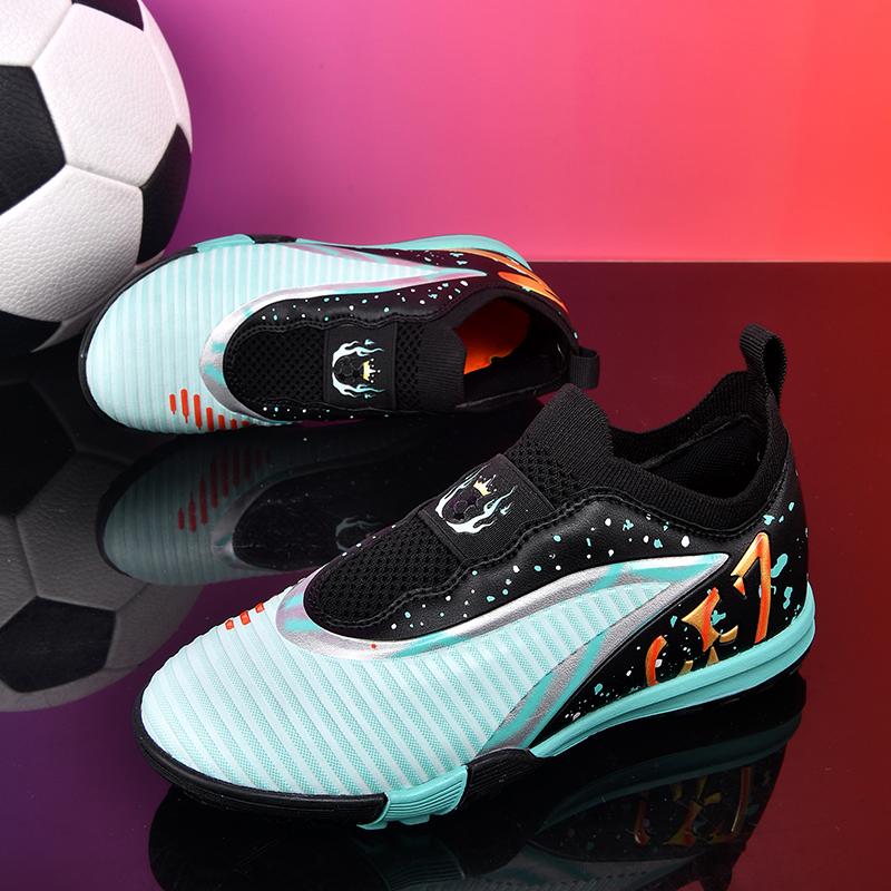 New Men Kids Professional Soccer Shoes Boys Football Boots Ultralight Match Training Shoes Non-Slip Cleats Grass Drop Shipping