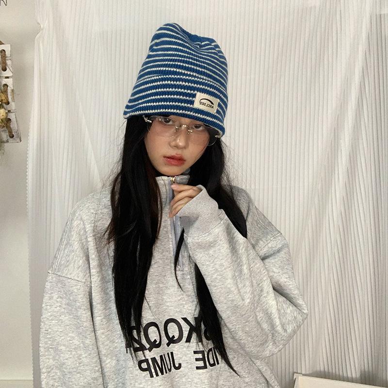 Luochi Korean Style Striped Knit Hat - Slimming & Versatile for Autumn/Winter