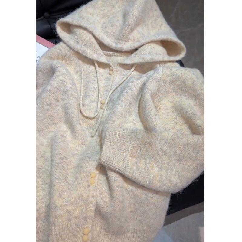 Sweet and Lazy Fashion Soft Waxy Milk Hooded Cardigan Sweater Women's 2024 New Winter Knitted Sweater