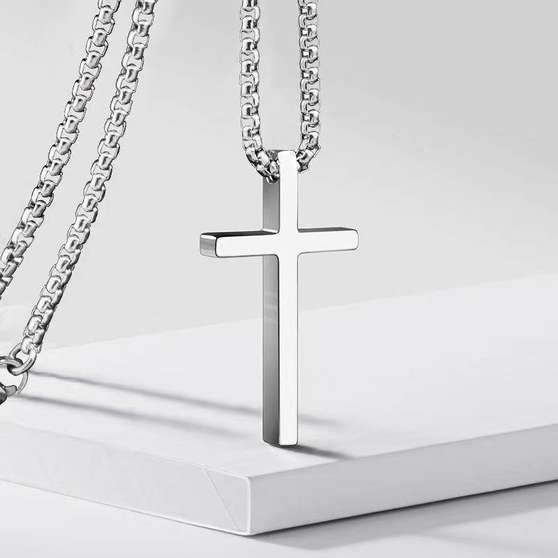 New Titanium and Steel Smooth-faced Cross-shaped Men's Necklace, Hip-hop Versatile Long-sleeved Sweater Chain Pendant Accessory