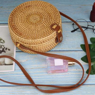 Bag with Shoulder Strap Large Capacity Natural Chic Travel Use Messenger Bag for Women