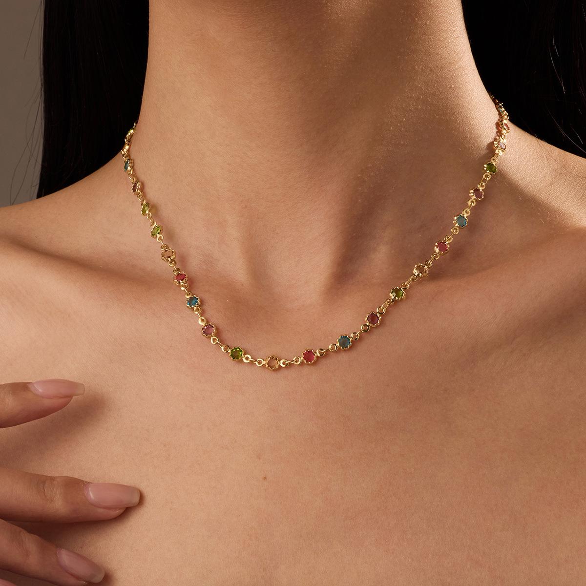 

Colorful Resin Flower Necklace: Real Gold-Plated Copper for Women
