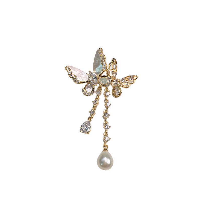 Butterfly Tassel Brooch with Natural Shell and Gold-Plated Zircon Pin Pearl Corsage