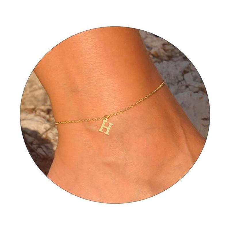 Semplice Collana con Lettera Impermeabile Placcata Oro 14K. Bracciale Compatto con 26 Lettere in Stile Femminile.