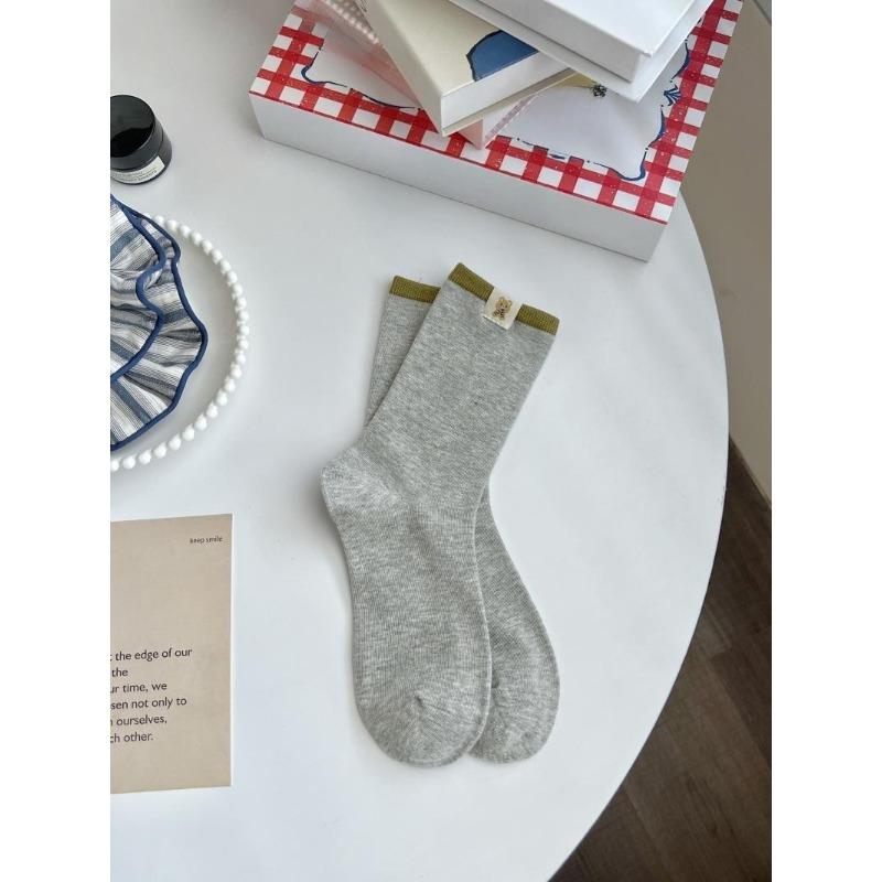 Ladies Spring and Autumn Simple Animal Embroidery Cloth Logo Medium Barrel Pile Socks
