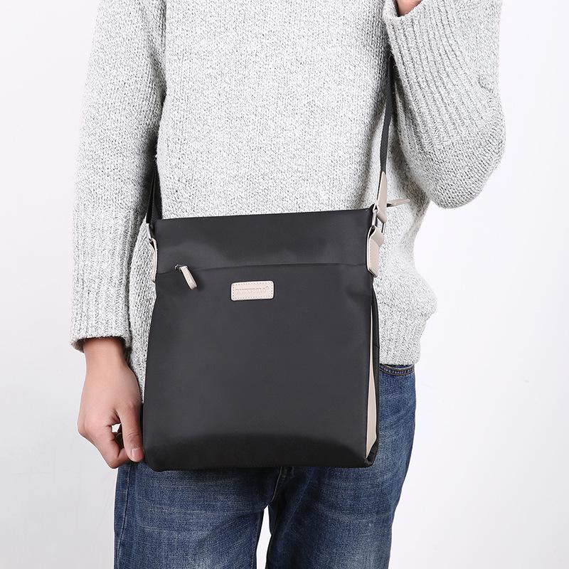 Quarryus New Waterproof Crossbody Bag for Men Oxford Shoulder Messenger Bags Male Outdoor Travel School Retro Zipper Bag Good Qualtiy