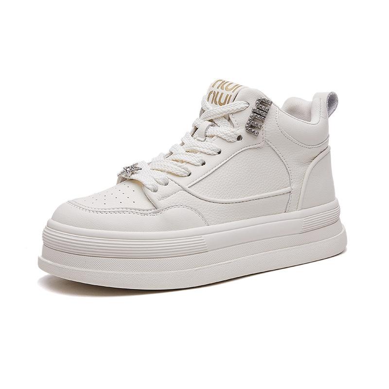 2025 autumn and winter new high-top little white shoes women's platform versatile sports board shoes Korean version leather popular casual short boots
