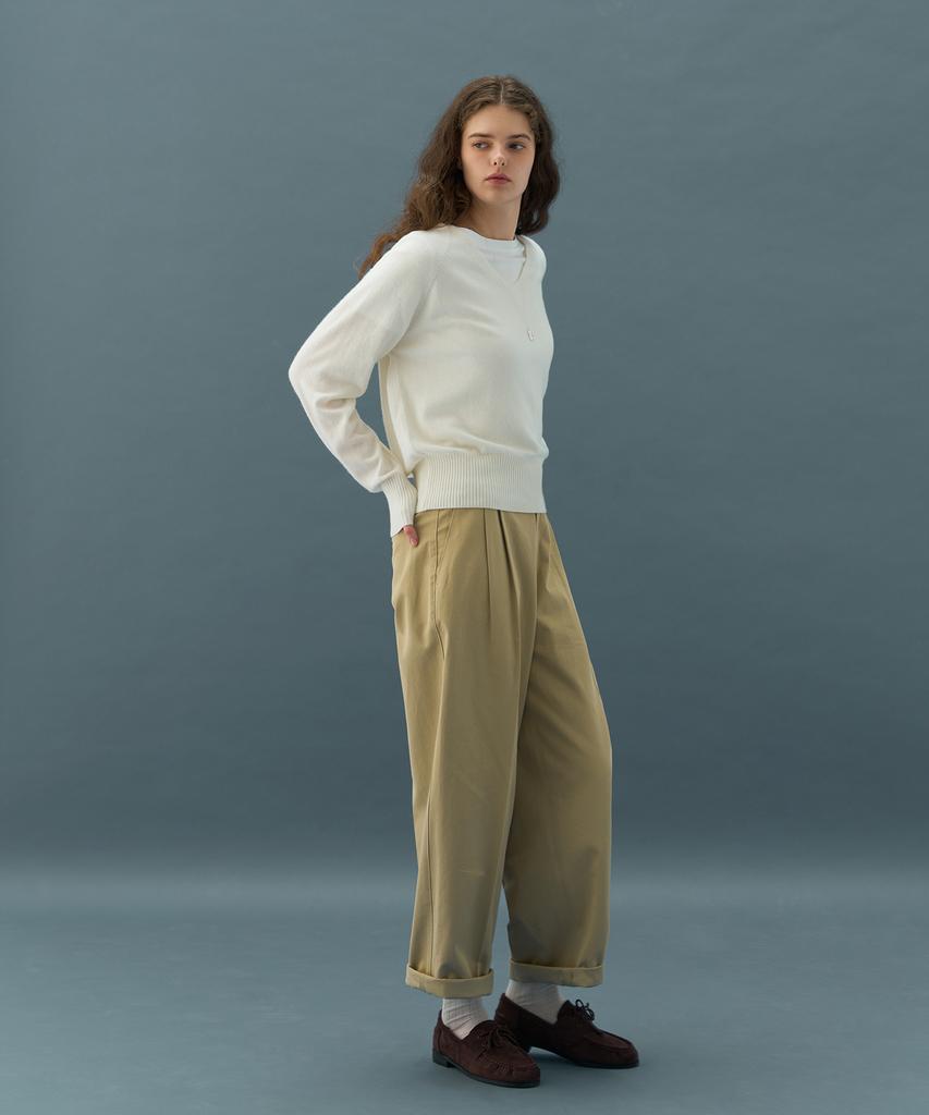 Deuloupisumeon Softy Cashmere Wool Blended V-Neck Knit [Ivory]