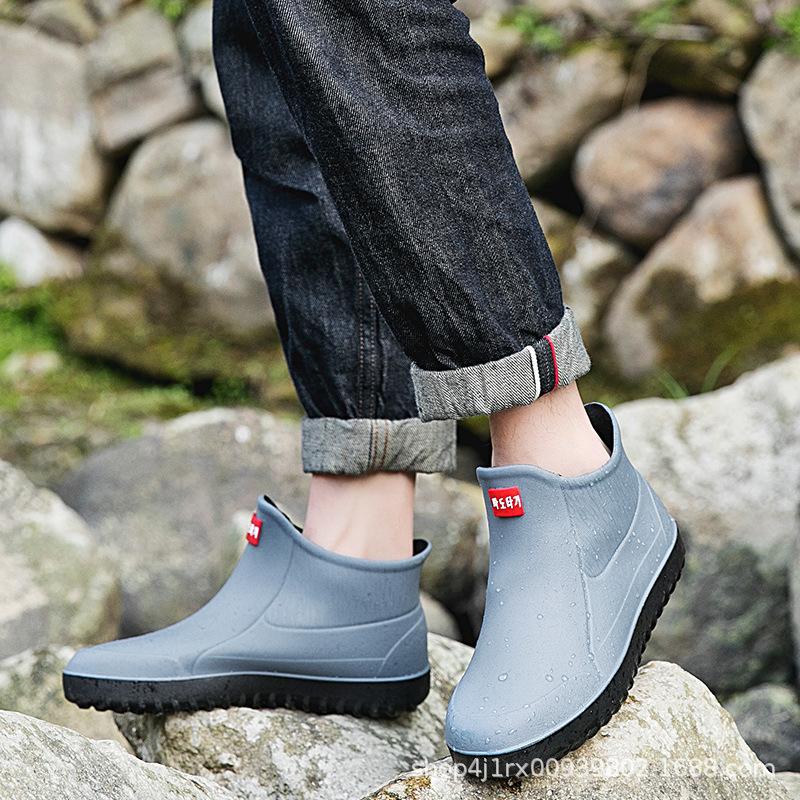 Korean Version of Outdoor Rain Boots Men's Short Barrel Fashionable Waterproof Shoes Car Wash Fishing Rubber Shoes Non-slip Lightweight Work Overshoes