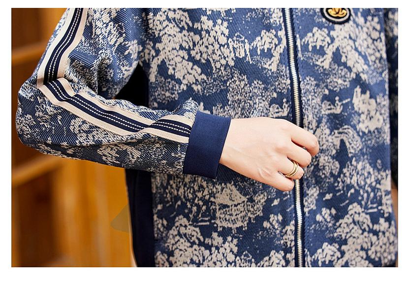 Mom's 2024 Spring & Autumn Casual Sportswear Set for Middle-aged & Elderly Women: 2-Piece Outerwear