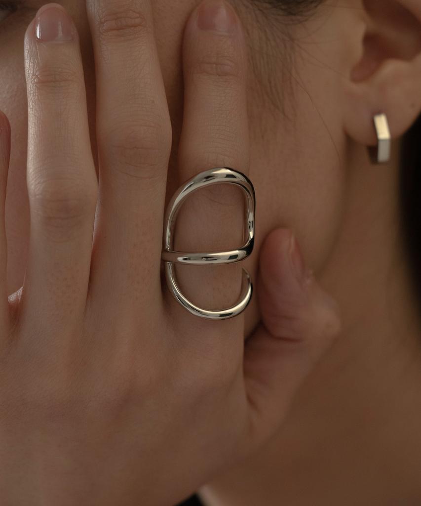 Novice Tokyo Nuance Line Ring / Silver