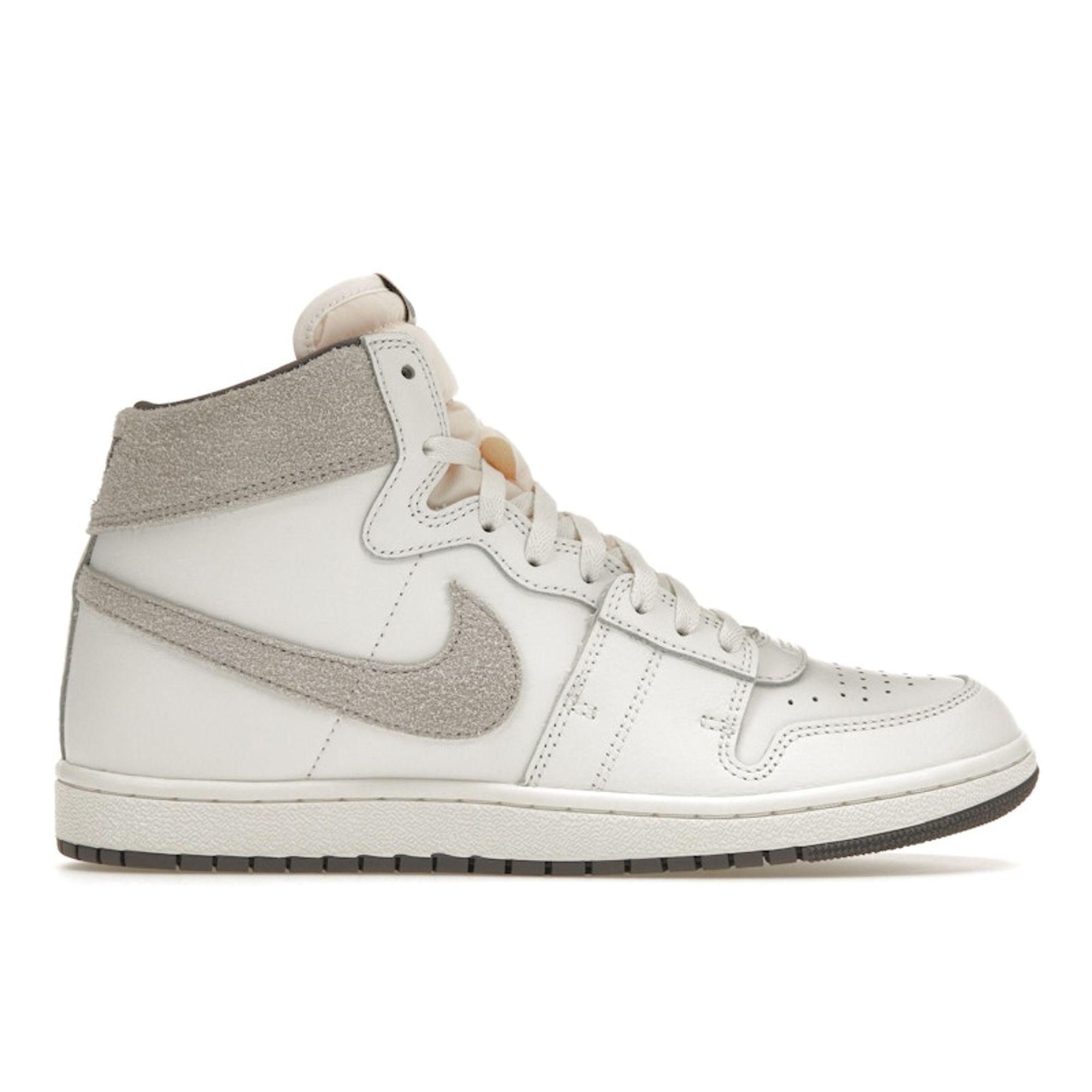 

Air Jordan Jordan Air Ship PE SP Tech Серые мужские кроссовки White Summit-White Gunsmoke DZ3497-100 38.5