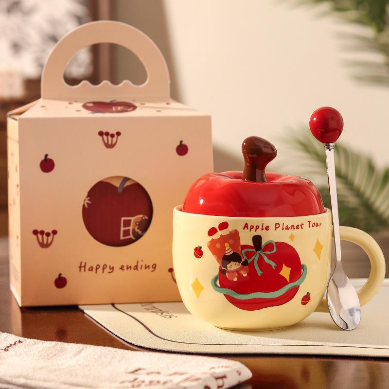 Give Girlfriends Birthday Gifts, Girls High-value Apple Mugs, Retro Ceramic Cups with Lids, Christmas Souvenirs