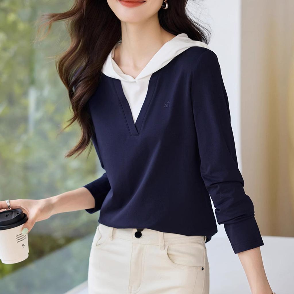 Contrasting Color Fake Two-piece Hooded T-shirt In Autumn New Casual Design Loose and Versatile Long-sleeved T-shirt for Women