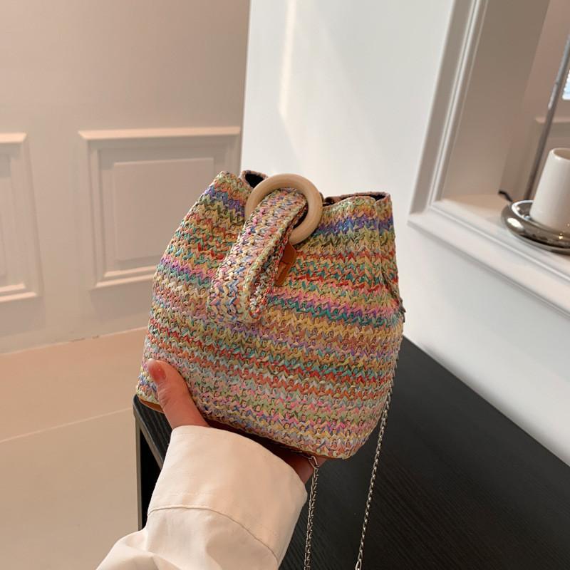 Women's Fashionable Chain Strap Bucket Bag For Daily Outfits