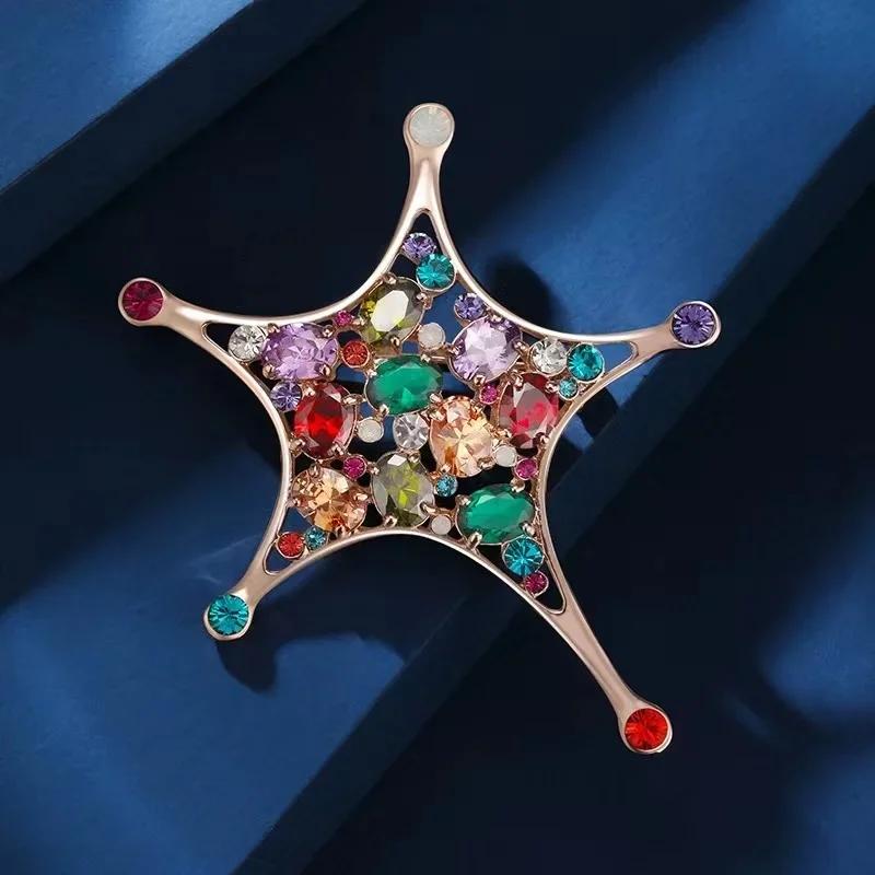Women Men Fashion Luxury Sea Star Shining Crystal Brooches Decoration Exquistie Elegant Lady Classic Suit Clothing Badges Pins