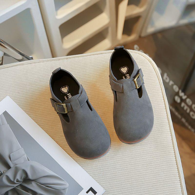 2025 Autumn Kids' Leather Shoes: Retro Korean Style, Soft Sole, Non-slip for Boys & Girls