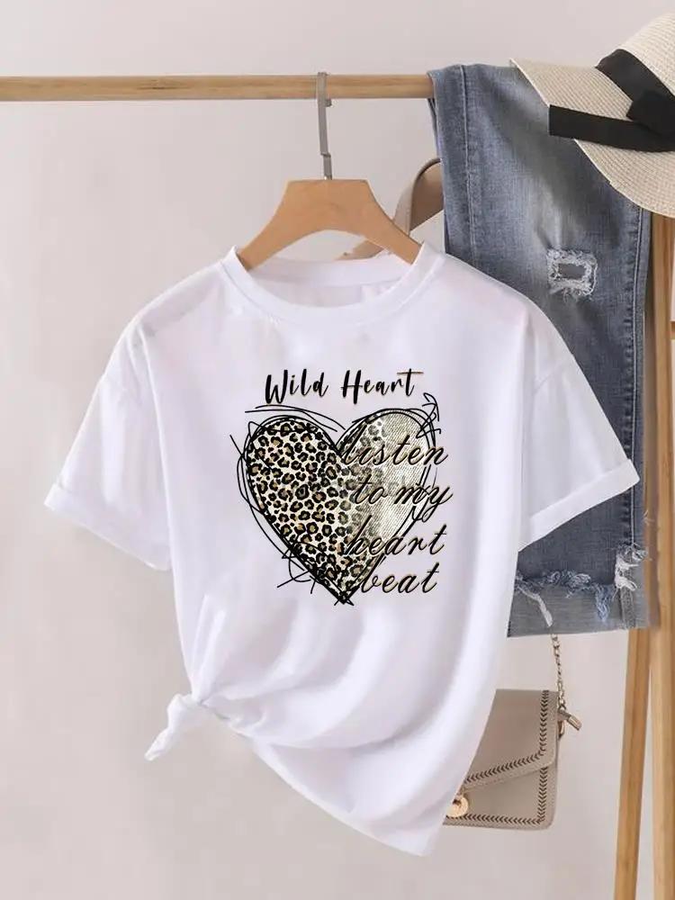 Love Heart Print Clothes Graphic Tshirt Fashion Print Summer Unisex Trend Sweet Short Sleeve Lady Female Shirt Tee