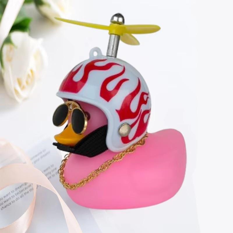 Pato de coche con casco colgante de viento roto pequeño pato amarillo bicicleta de carretera casco de motor accesorios de ciclismo sin luces