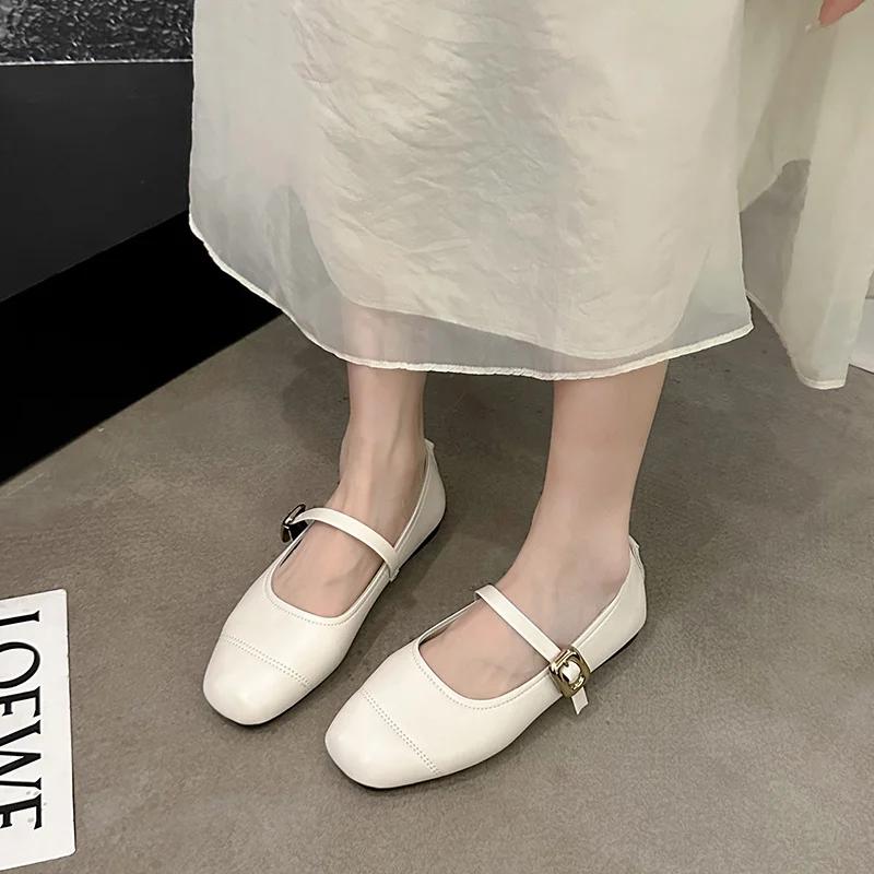 Spring/Autumn Fashion Buckle Single Women's Solid Color Model Square Toe Beautiful Casual and Comfortable Loafers