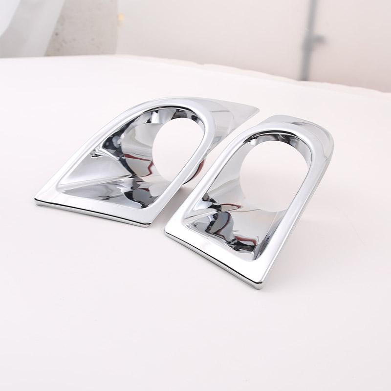 

Carbon fiber Style Plastic Car Front Fog Light Lamp Cover Trim For Mitsubishi Eclipse 2006-2011 Car Accessories
