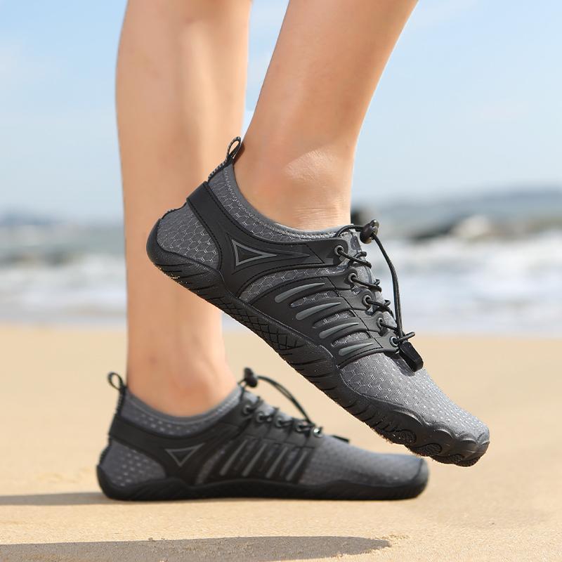 Muži Barefoot Aqua Boty Ženy Plážová Bota do vody Rychleschnoucí Plavkové sandály Drenáž Proti proudu Brodění Tenisky Pro Fitness Jóga Potápění Turistika Surfování Kempování