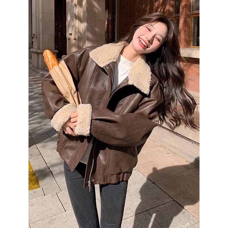 

Американское ретро коричневое кожаное пальто женское 2024 зима новое поступление овчина стеганое утолщенное Heattech мех интегрированный Curry color S