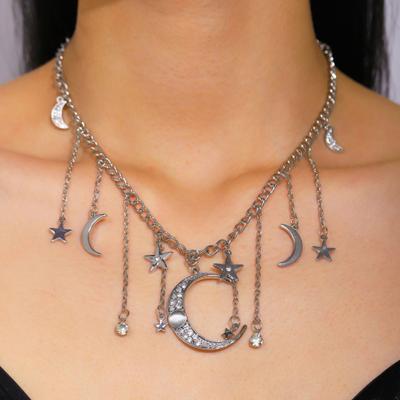 Collana con Ciondoli Stella Luna Catena con Nappa Boho Choker Collana con Ciondolo Pentagramma Mezzaluna Strass Frange per Donne Appuntamenti Feste Gioielli